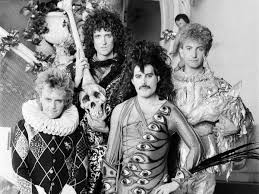 I want to break free. Queen S 50th Anniversary 50 Photos Of The Band Through The Years