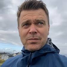 Which way do people run the cable from starter battery to the rear of the  van for the dc to dc charger?