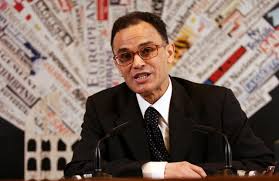 Diffamazione e diritto di critica: non basta citare i fatti senza nomi