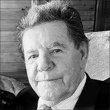 Tim Mccarthy's Instagram, Twitter & Facebook