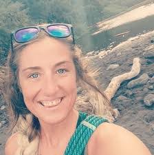 Marci Smith's Instagram, Twitter & Facebook