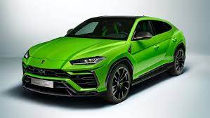 It was unveiled on 4 december 2017 and was put on the market for the 2018 model year. Lamborghini Urus Pearl Capsule Extrem Knallige Designedition Auto Motor Und Sport