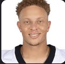 Quinn Ewiers the QB from Tex(ass) Shorthorns is the QB the Saints looking  at?? watch smh