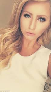 Không làm thì thôi chứ đã giảm cân thì phải từ 88 kg xuống thành người mẫu  như cô này này