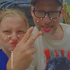 Jordan Curran's Instagram, Twitter & Facebook