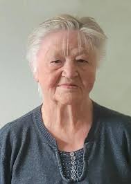 Anna Schuh (85)