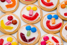 Ask your kids to squeeze icing onto the plain biscuit. Quick And Easy Face Cookies Picklebums