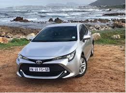 Toyota'nın kompakt sınıftaki hb'i auris, yeni nesille birlikte yerini eskiden olduğu gibi corolla hb'e bıraktı. Toyota Corolla Hatch Dynamite In A Downsized Package Expert Toyota Corolla Car Reviews Autotrader