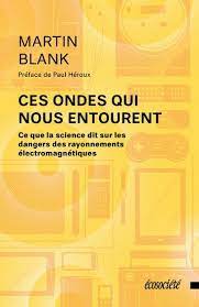 Les Telephones Cellulaires Et Autres Appareils Issus Des Technologies Sans Fil Sont Desormais Omnipresents Dans Notre Paysage Au Point Ou Leur Utilisation Rele