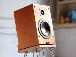 Full guide on how to build a 2 way bookshelf speaker, with diy speaker plans and step by step assembly instructions. 8 Great Diy Speaker Stand Ideas That Easy To Make Enthusiasthome