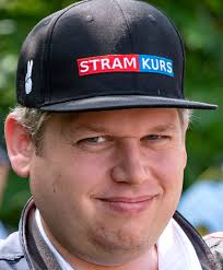 Engasjert sosionom, godsetsupporter og skiflyvningsentusiast fra не пользуетесь твиттером? Rasmus Paludan Wikipedia