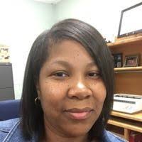 April Lollar's Instagram, Twitter & Facebook