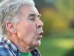 Staunton Neighborhood Howls Against The Pandemic