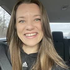 Rachel Meiners's Instagram, Twitter & Facebook