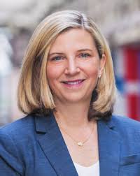 CARLSON'S CAMPUS CONNECTIONS