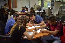 View estudiantes universitarios research papers on academia.edu for free. Estudiantes Universitarios Tienen Mala Percepcion De La Seguridad En Inmediaciones De Los Planteles Universidad De Guadalajara