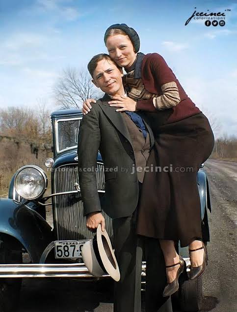 Public Enemies : Bonnie & Clyde - 1933 : r/ColorizedHistory