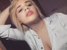 Beatriz Thompson (@biathompsoncb) • Instagram photos and videos