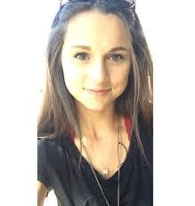 Candice Redden's Instagram, Twitter & Facebook