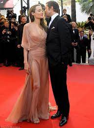 389f02b000000578 3798631 image m 156 1474402719324 formal dresses long get dressed formal dresses