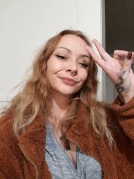 Hey yall! Gonna be streaming in about 20 minutes! Check out me stream! Hmu  if you wanna run a few games! https://www.twitch.tv/rottenmilk619