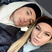 Mallory Newman (@mallorynewmaan) • Threads, Say more