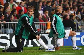 Quaresmamı van der vaart mı derseniz kesinlikle quaresma ama bu adamda gelirse delgadodan 10 kat fazla iş yapar. Inter Want Wesley Sneijder Or Rafael Van Der Vaart From Real Madrid Football Directa