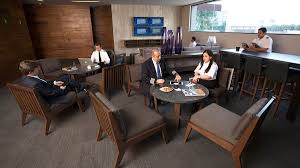 Enjoy A Well Deserved Gourmet Coffee Or Cocktail At Our Lounge Bar And Take Advantage Of Our Butler Concierge Service Universal Aviat Toluca Aviation Lounge