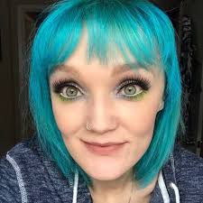 I'm watching 'Hook' and my brain is so angry every time Captain Hook isn't  Tim Curry