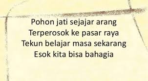 Karya sastra menjadi salah satu ciri khas bahasa indonesia yang disusun dengan pemilihan kata indah dan penuh makna. Puisi Rakyat Puisi Lama Pengertian Contoh Ciri Jenis