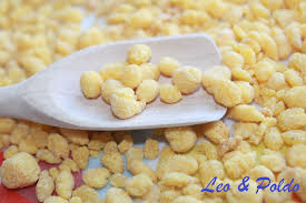 Mi piace passare il tempo fuori(passeggiare al centro) e godere della bellezza russa, quale si trova nelle cose semplice e davanti a noi. Fregola Sarda Fregula