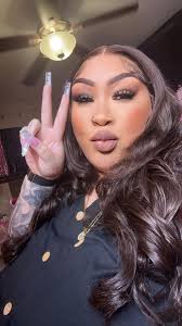 Don't Stare, It's Rude 🌚💫