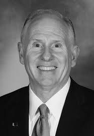 U N I V E R S I T Y O F M I A M I