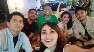 Explore tweets of ayu ting ting @aytingnew92 on twitter. The Identity Of The Man Suspected Of Being Ayu Ting Ting S Lover Revealed Has Appeared In Mrs Bilqis Post Archyde