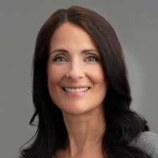 Jessica Draper's Instagram, Twitter & Facebook