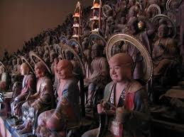 座禅堂の五百羅漢の写真 仏像 信仰 仏教