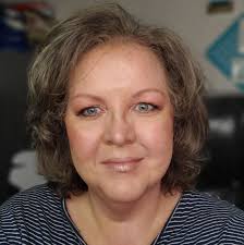 A Seint sister! We've never met in person but she encourages me almost  daily!