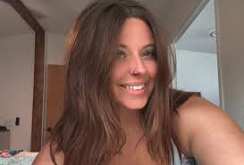 I want to invite you to look at my page. Support a local small business by  inviting your friends!