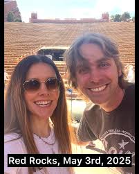 Annie Clements (@annieclements) • Instagram photos and videos