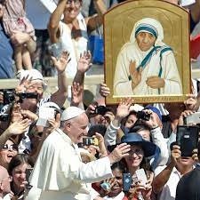 Nearly bent over double from osteoporosis, she appeared even shorter in her late years. Mother Teresa Is Now Officially A Catholic Saint