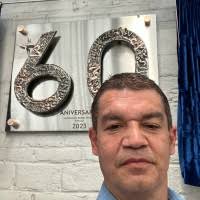 200+ perfiles de «Alvizo»