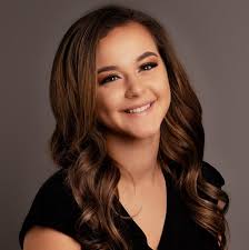 Sam Short's Hair & Makeup