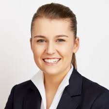 After 5 Years and 2 Bachelor of Business Degrees, its finally time to close  a chapter of my life with an amazing send off by RMIT University!