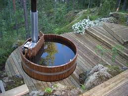 Http Www Juvirak Fi Images Terassit Palju Terassi Palju Terassi Kalliolle 001 Jpg Hot Tub Outdoor Hot Tub Backyard Hot Tub Garden
