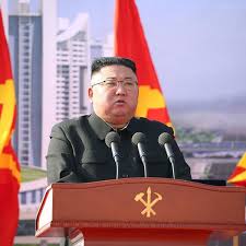 Ze śmiercią kim dzong nama wiąże się wiele tajemnic. Kim Jong Un Nie Lubi Obcislych Dzinsow A Wiec Zakazal Ich Noszenia
