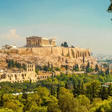 It has a large financial sector, and its port piraeus is both the largest passenger port in europe, and the second largest in the world. O Simbolo De Atenas A Acropole Klm Guia De Viagens