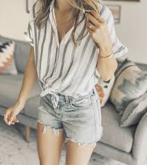 Pin By Jjafrmy On Outfis 11 10 Casual Summer Outfits Express Clothing Women Clothes For Women