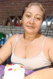 YA ABRIMOS 🤭🩷🫰🫶 LOS ESPERAMOS HORARIO DE ATENCION DE 10 AM A 7 PM  ✨️✨️‼️ ✨️BOUTIQUE THAIRE 🍀🫶 🩷Padrisml vestido talla Mediana ‼️🫰