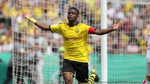 Apart, from that the jersey has sponsor and team shield as well. Youssoufa Moukoko Borussia Dortmund S Star In The Making Sports German Football And Major International Sports News Dw 12 08 2019
