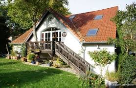 Bonn · 180 m² · 7 zimmer · 3 bäder · haus · garten · möbliert · keller · terrasse · einbauküche. Haus Zu Vermieten 53177 Bonn Lannesdorf Mapio Net